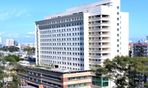 Bệnh viện Đại học Y Dược TPHCM là cơ sở khàm Ung bướu cổ hàng đầu