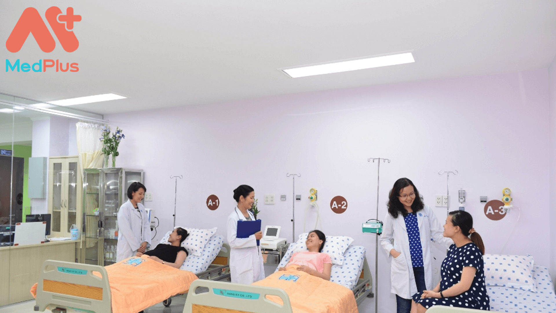 Đội ngũ bác sĩ Bệnh viện Đại học Y dược